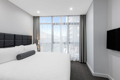 Meriton Suites Church Street, Parramatta - Accommodation Yamba 13
