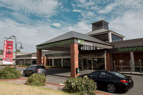 All Seasons Bendigo - Accommodation Yamba 0