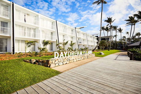 Daydream Island Resort - Accommodation Yamba 1