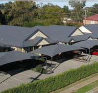 Francis Phillip Motor Inn  The Lodge - Accommodation Yamba