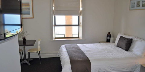 Kangaroo Island Seafront Resort - Accommodation Yamba 0