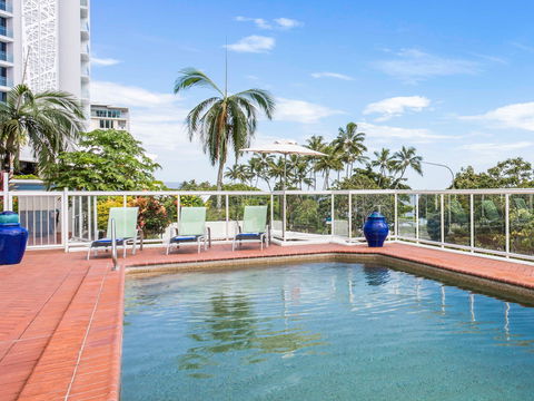 BreakFree Royal Harbour Hotel - Accommodation Yamba 2