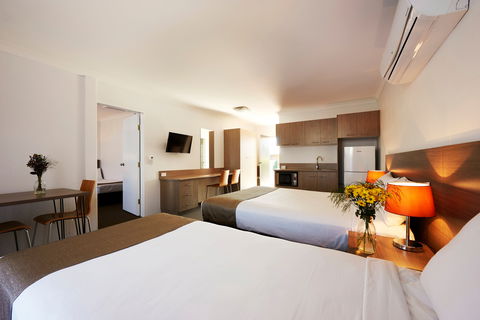 Adelong Motel - Accommodation Yamba 2