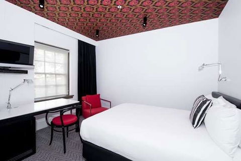 Peppers Gallery Hotel, Canberra - Accommodation Yamba 2