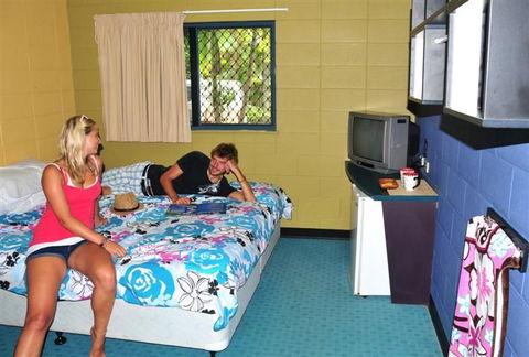 Nomads Cairns Backpackers Resort - Accommodation Yamba 2