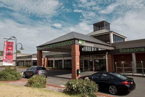 All Seasons Bendigo - Accommodation Yamba 0