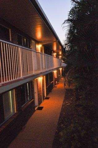 Emerald Maraboon Motor Inn - Accommodation Yamba 2