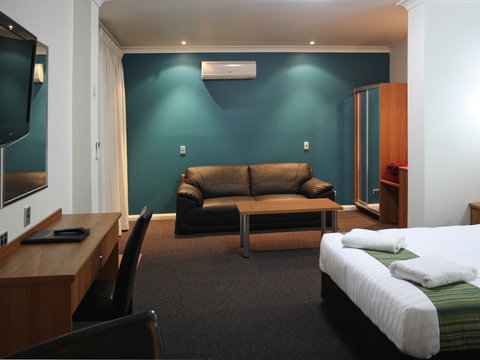 Ibis Styles Broken Hill - Accommodation Yamba 0