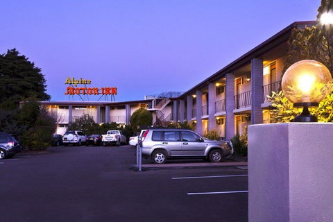 Alpine Motor Inn - Accommodation Yamba 0