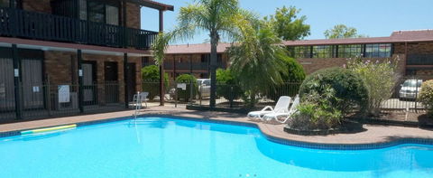 Maclin Lodge - Accommodation Yamba 1