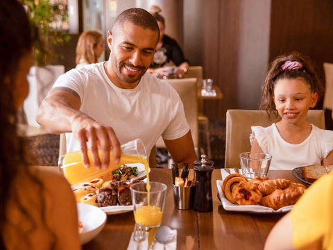 Novotel Sydney Parramatta - Accommodation Yamba 12