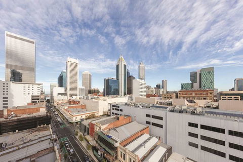 Adina Apartment Hotel Barrack Plaza - Accommodation Yamba 3