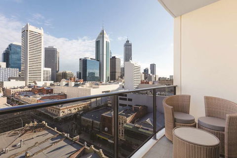 Adina Apartment Hotel Barrack Plaza - Accommodation Yamba 4