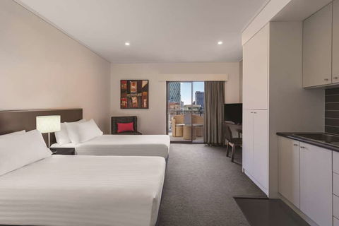 Adina Apartment Hotel Barrack Plaza - Accommodation Yamba 12