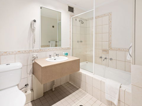 All Suites Perth - Accommodation Yamba 8