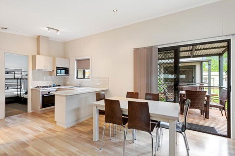 Discovery Parks Lake Hume - Accommodation Yamba 5