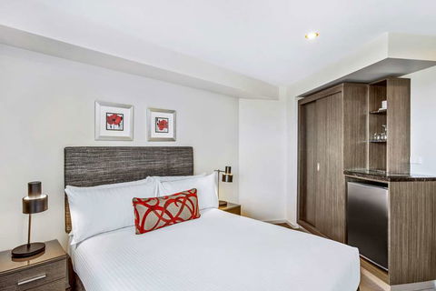 Adina Serviced Apts Canberra Dickson - Accommodation Yamba 10