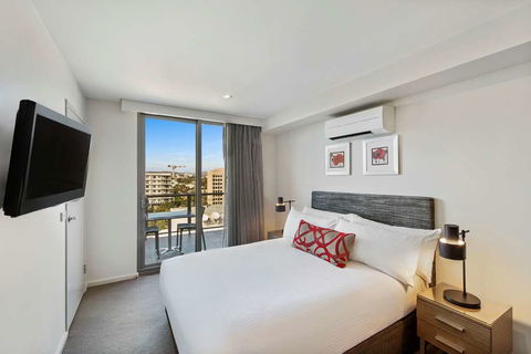 Adina Serviced Apts Canberra Dickson - Accommodation Yamba 11