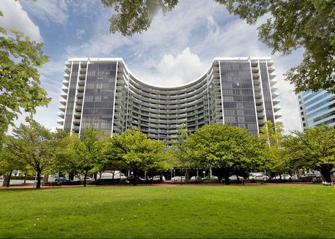 Astra Canberra Manhattan - Accommodation Yamba 0