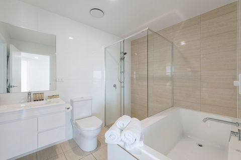 Astra Apartments Newcastle - Accommodation Yamba 5