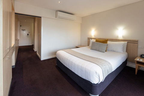 The Executive Inn Newcastle - Accommodation Yamba 4