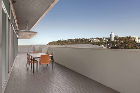 Adina Apartment Hotel Perth - Accommodation Yamba 8