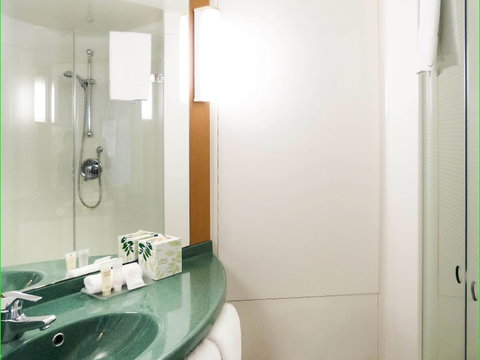 Ibis Sydney Thornleigh - Accommodation Yamba 4