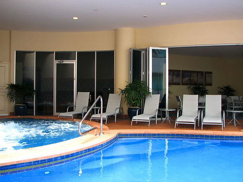 MacArthur Chambers - Accommodation Yamba 2