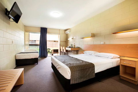 Dalrymple Motel - Accommodation Yamba 2