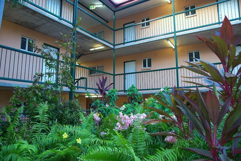Alatai Holiday Apartments - Accommodation Yamba 0