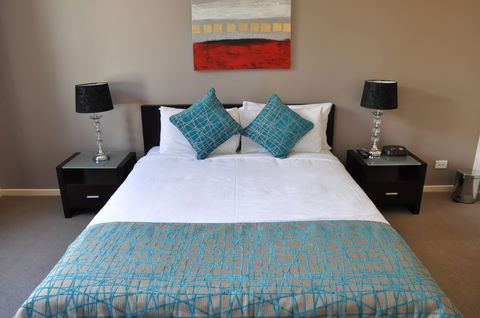 RNR Apartments, Adelaide - Accommodation Yamba 1