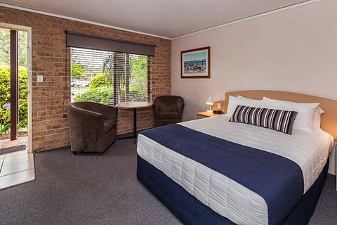Macquarie Barracks Inn - Accommodation Yamba 1