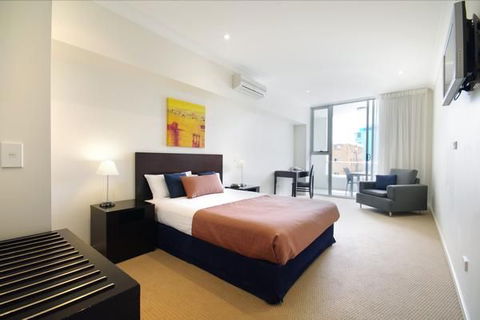 Macquarie Waters Boutique Apartment Htl - Accommodation Yamba 2