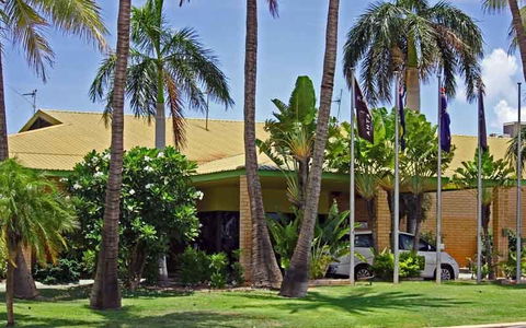 Karratha International Hotel - Accommodation Yamba 0