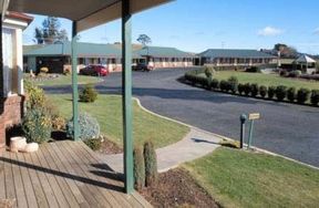 Kentish Hills Retreat - Accommodation Yamba 0