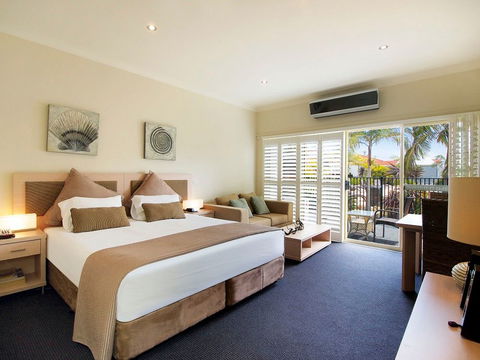 Oaks Pacific Blue Resort - Accommodation Yamba 0