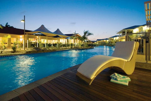 Oaks Pacific Blue Resort - Accommodation Yamba 1