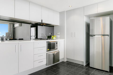 Astra Apartments Parramatta - Accommodation Yamba 4