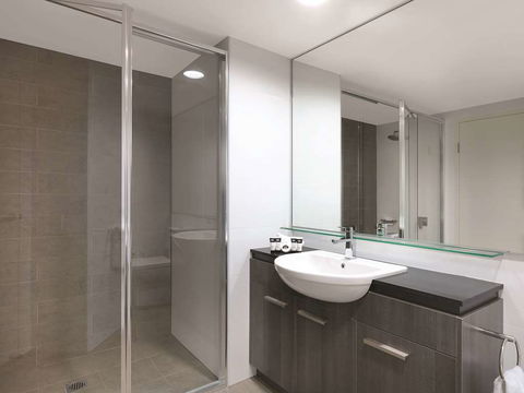 Adina Apartment Hotel Sydney Airport - Accommodation Yamba 11