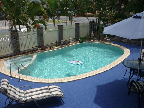 Lantern Motor Inn - Accommodation Yamba 2