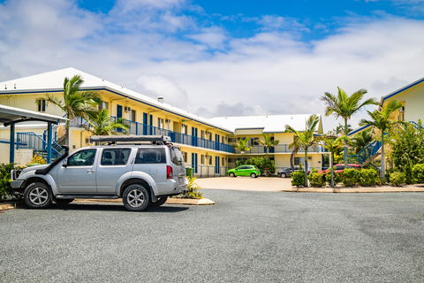 Mackay Seabreeze Apartments - Accommodation Yamba 0