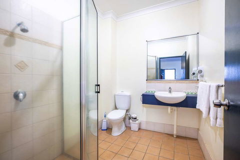 Atherton Hotel - Accommodation Yamba 3