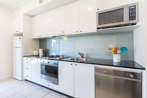 Astra Apartments Sydney CBD - Accommodation Yamba 2