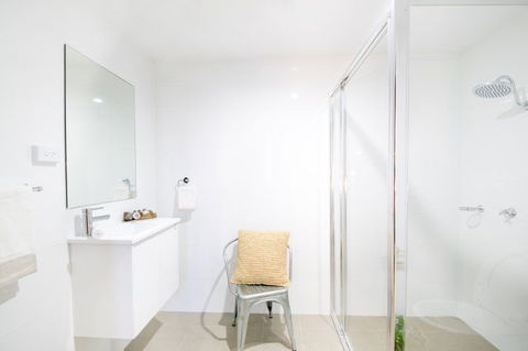 The Urban Newtown - Accommodation Yamba 2