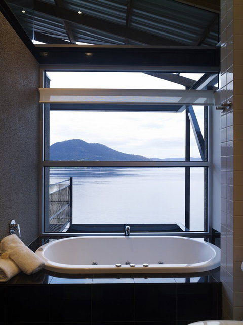 Mona Pavilions - Accommodation Yamba 3