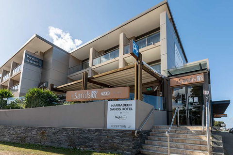Narrabeen Sands Hotel by Nightcap Plus - Accommodation Yamba 0