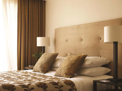 The Lyall Hotel - Accommodation Yamba 2