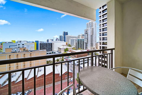 All Suites Perth - Accommodation Yamba 2