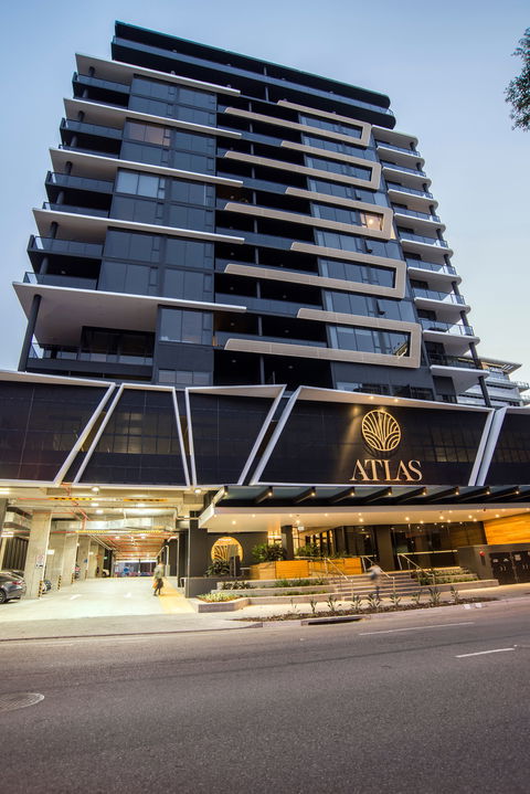 Arise Atlas - Accommodation Yamba 0