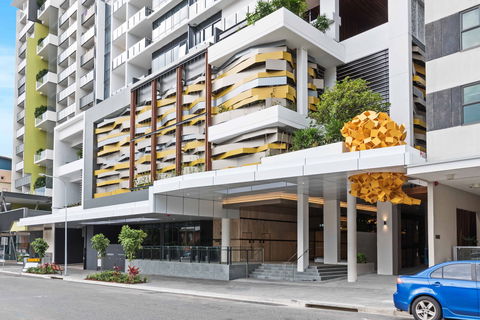 Arise On Hope Street - Accommodation Yamba 0